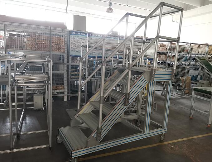 铝型材登高梯-铝型材移动登高梯-工业铝型材梯子